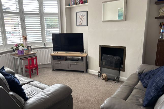 30, Cheyne Avenue, Twickenham photo 4