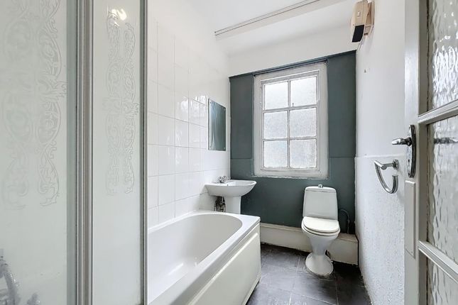 Flat 22 - Branksome House, Westgate Street, Cardiff, Cardiff photo 2