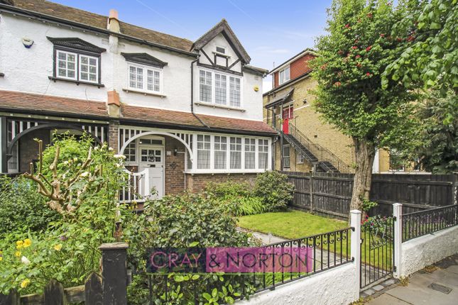 End terrace house for sale in Clyde Road, Addiscombe
