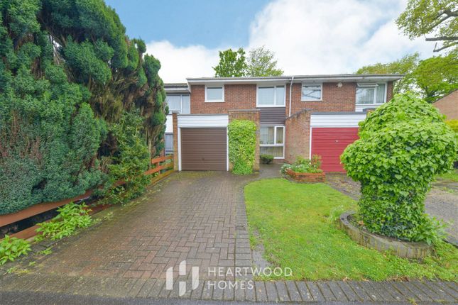 Thumbnail Terraced house for sale in Cedarwood Drive, St. Albans