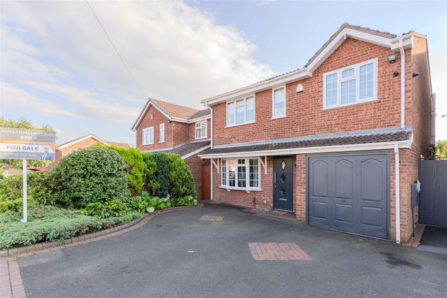 Thumbnail Detached house for sale in Brompton Drive, Brierley Hill