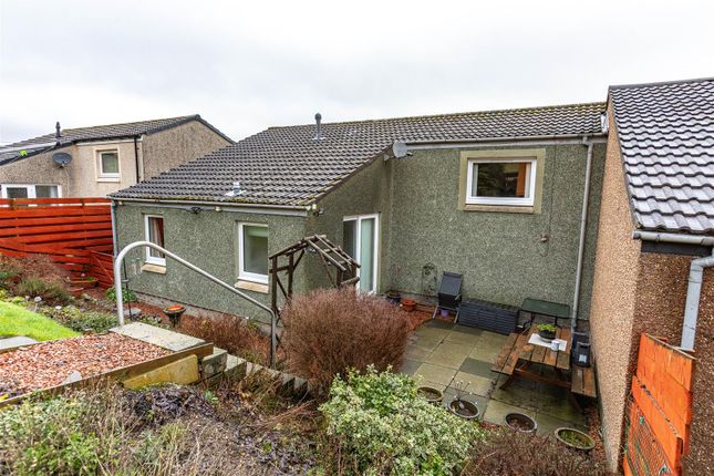 15, Balnakiel Terrace, Galashiels photo 2