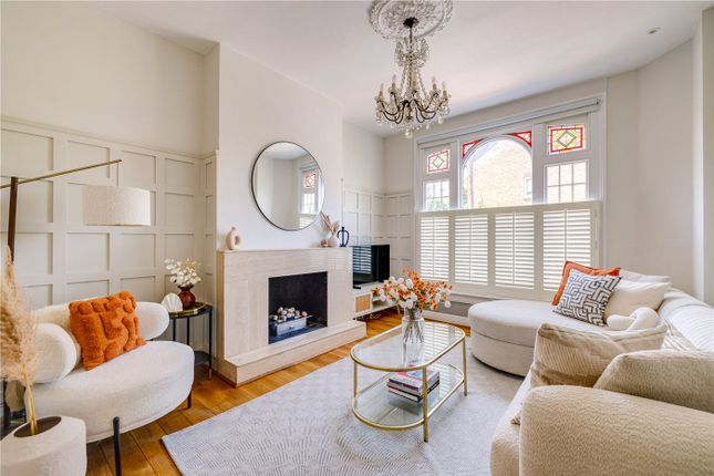 5, Bovingdon Road, London photo 4