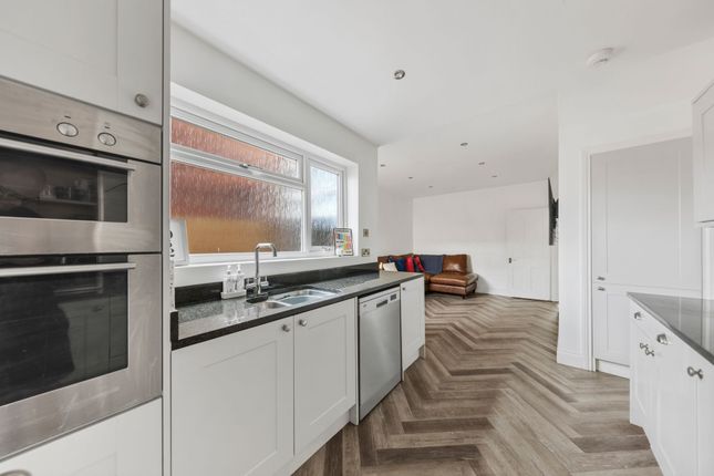 8 Orchard Street, Warrington photo 4