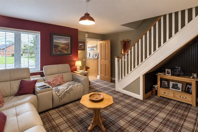 9, Coulter Close, Dumfries and Galloway photo 2