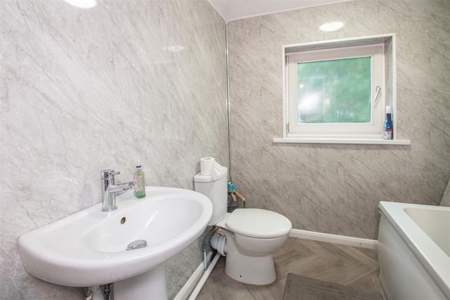40, Braybrooke Drive, Furzton photo 3