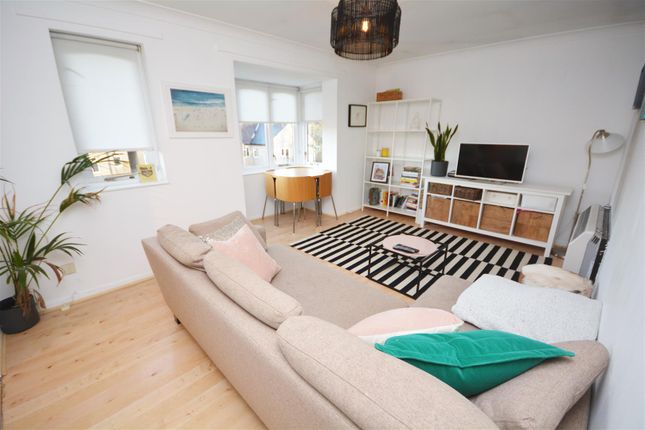Thumbnail Flat to rent in Shelley Way, London