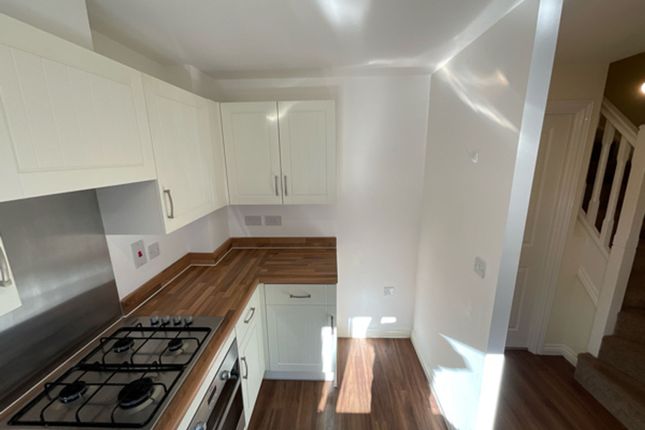3 Hendy Avenue, Telford photo 2