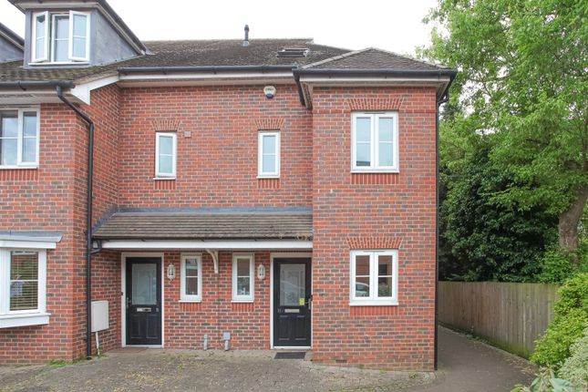 Thumbnail Property to rent in Vintner Road, Abingdon