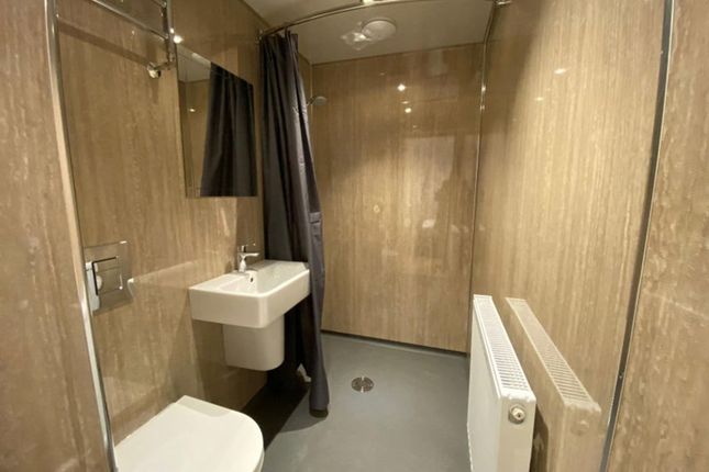 31 Bernard Street, Swansea photo 2