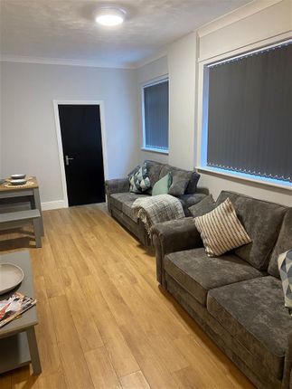 Shared accommodation to rent in Beresford Avenue, Beverley Road, Hull