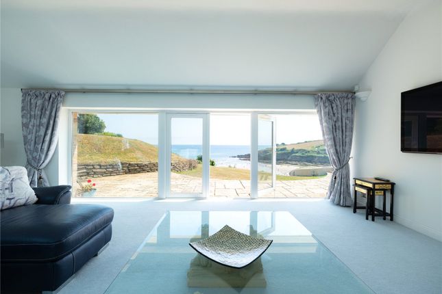 Maenporth Cottage,, Maenporth, Cornwall photo 4