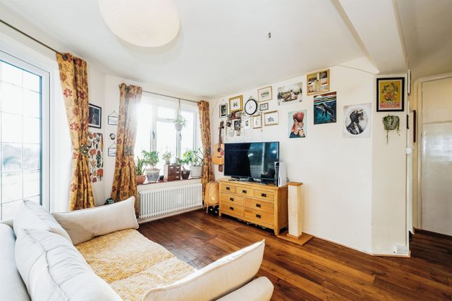7b, Strand Parade, Worthing photo 4