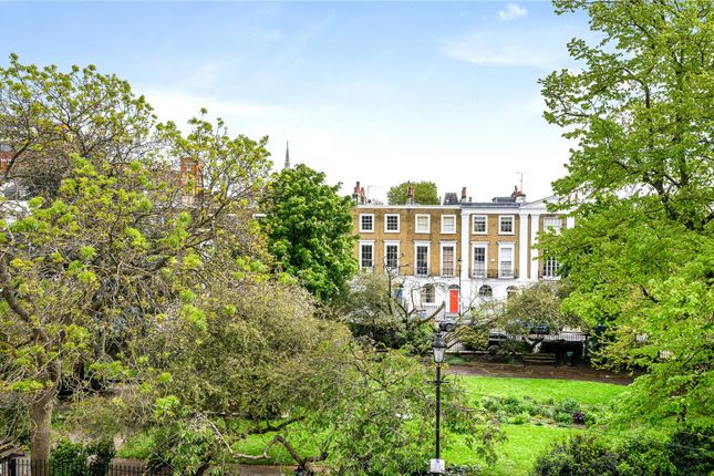 Terraced house for sale in Gibson Square, Islington, London