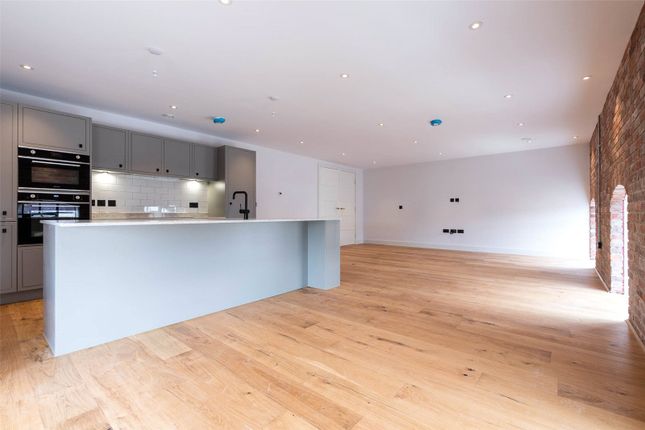 Flat for sale in 23 The Brewery, Brewery Square, 15 Pope Street, Dorchester