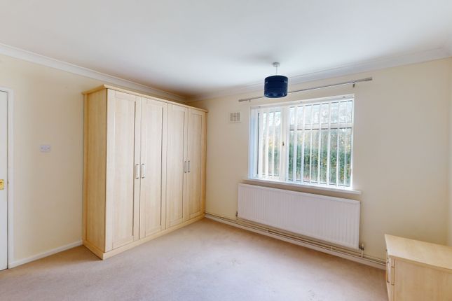 38, Vermeer Crescent, Newport photo 4