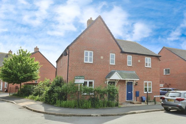 End terrace house for sale in Western Heights Road, Meon Vale, Stratford-Upon-Avon, Warwickshire