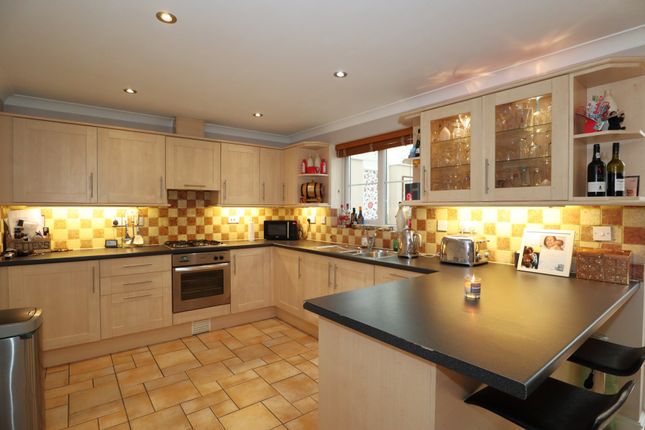 3, Townsend Way, Metheringham photo 4