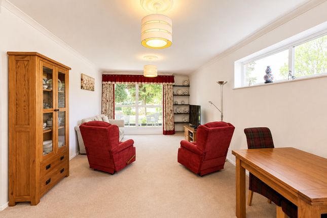 1 Oxford Court, Trafalgar Road, Merseyside photo 3
