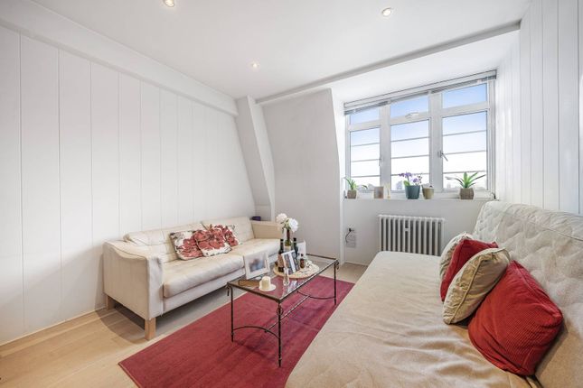 Flat for sale in Old Brompton Road, Earls Court, London