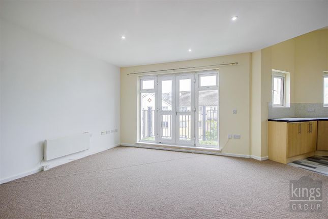 Flat 29 Bradmore Court, 2 Enstone Road, Enfield photo 5