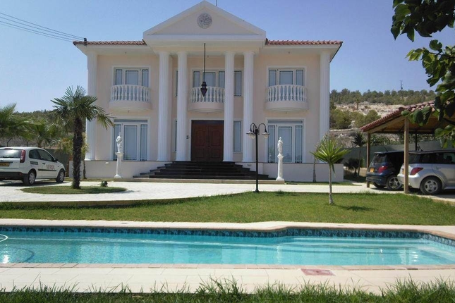 Villa for sale in Pyla, Larnaca, Cyprus