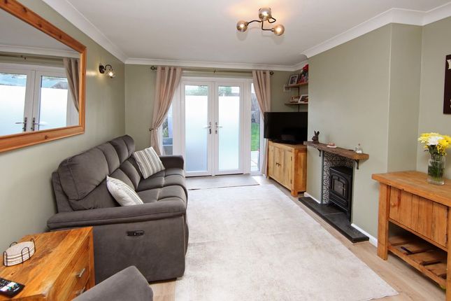 14, Manor Drive, Telford photo 2