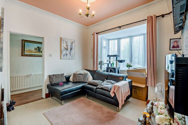 2, Stratford Gardens, Ferryhill photo 4