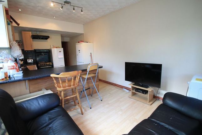 Terraced house to rent in Miskin Street, Cathays, Cardiff