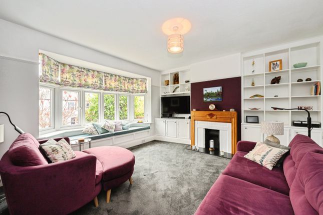 5, Earlswood Road, Redhill photo 3