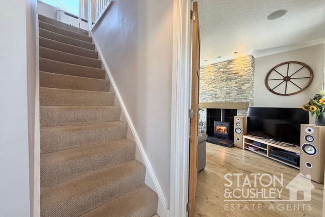 47 Lyndhurst Avenue, Mansfield photo 2