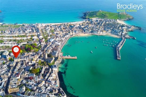Maisonette for sale in The Bank, Bedford Road, St. Ives, Cornwall