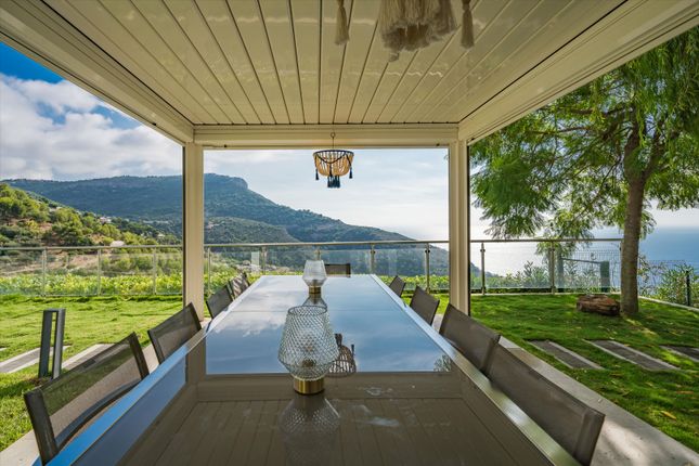 Villa for sale in Èze, Alpes-Maritimes, Provence Alpes Cote D'azur, France