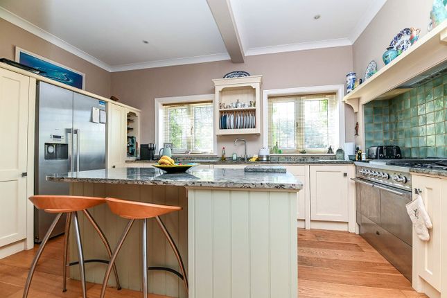 Woodside, Wootton Farm Road, New Milton photo 4