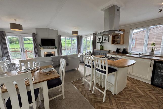 Mobile/park home for sale in Kingfisher Holiday Park, Frosterley, Weardale