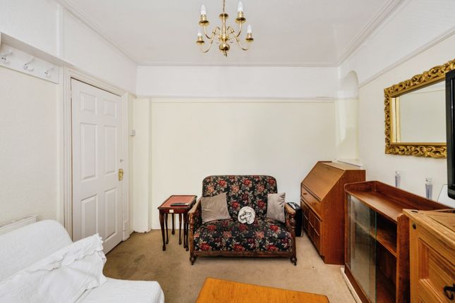 5, Pleasant Street, Swansea photo 3