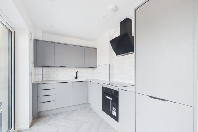 37b, Newtoft Street, Edinburgh photo 2