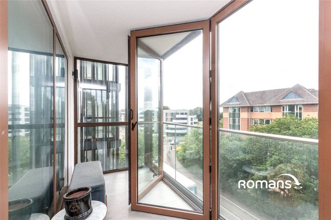 Flat 73, Grand View, 296, Farnborough Road, Hampshire photo 3