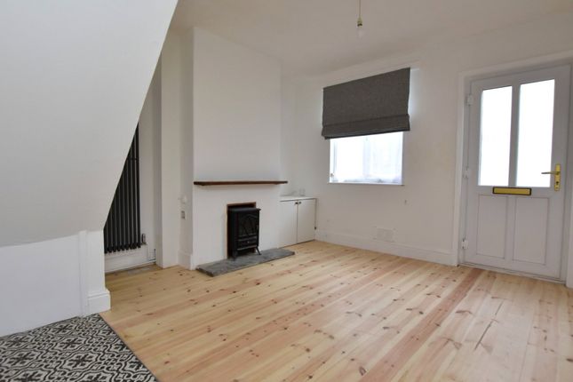 8, Queen Street, Devon photo 3