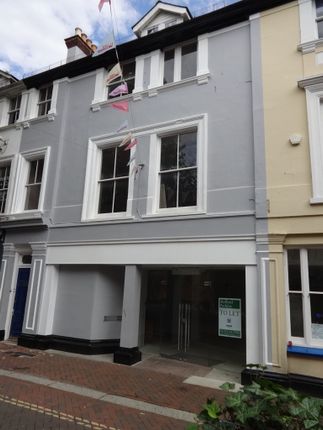 Retail premises to let in 5 Bank Street, Ashford, Kent