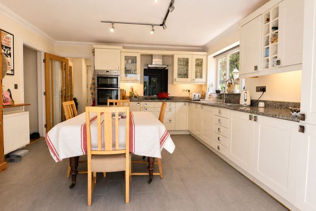 15B,, Park Lane, Fordingbridge photo 4