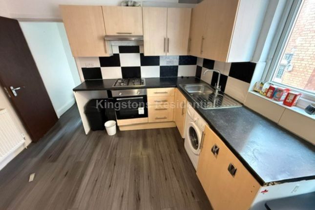 2a, Albany Road, Cardiff photo 2