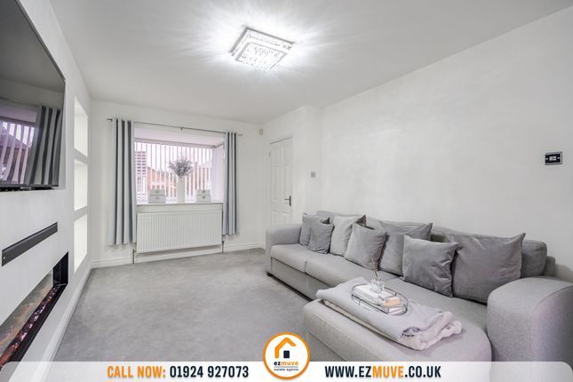 15 Plover Drive, Batley photo 4