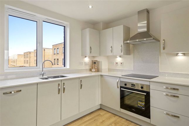 309, Osprey Drive, Cambridge photo 2