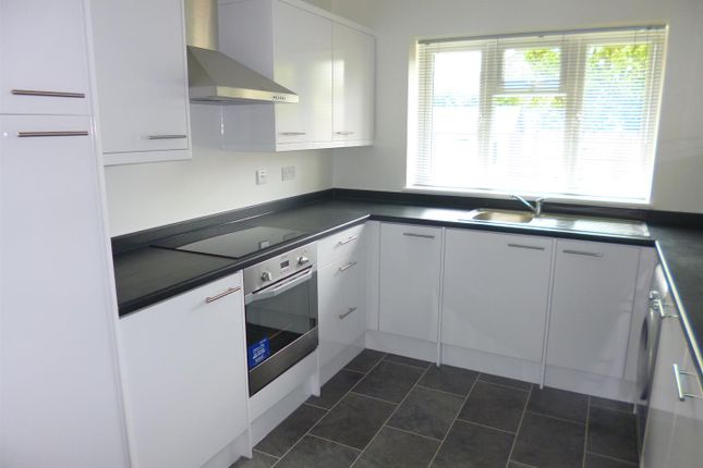 9, Daleside Drive, Herts photo 2