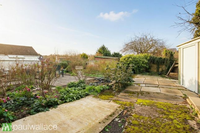 5, Hoecroft, Nazeing photo 4