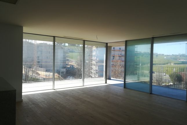 Apartment for sale in Avenida Afonso De Albuquerque, Canidelo, Vila Nova De Gaia, Porto, Norte, Portugal