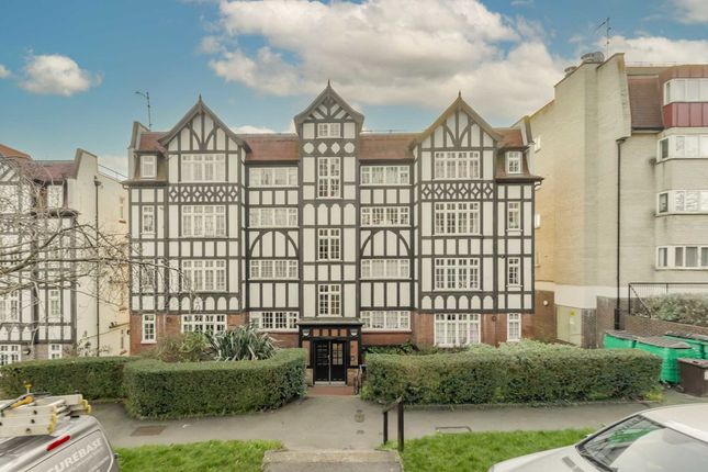 Thumbnail Flat for sale in Makepeace Avenue, London