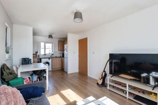16I,, Blueberry Avenue, Greater Manchester photo 3