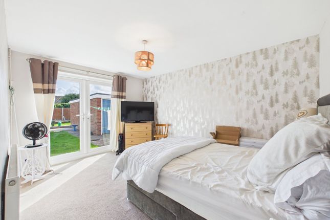 50, Canada Way, Worcestershire photo 2